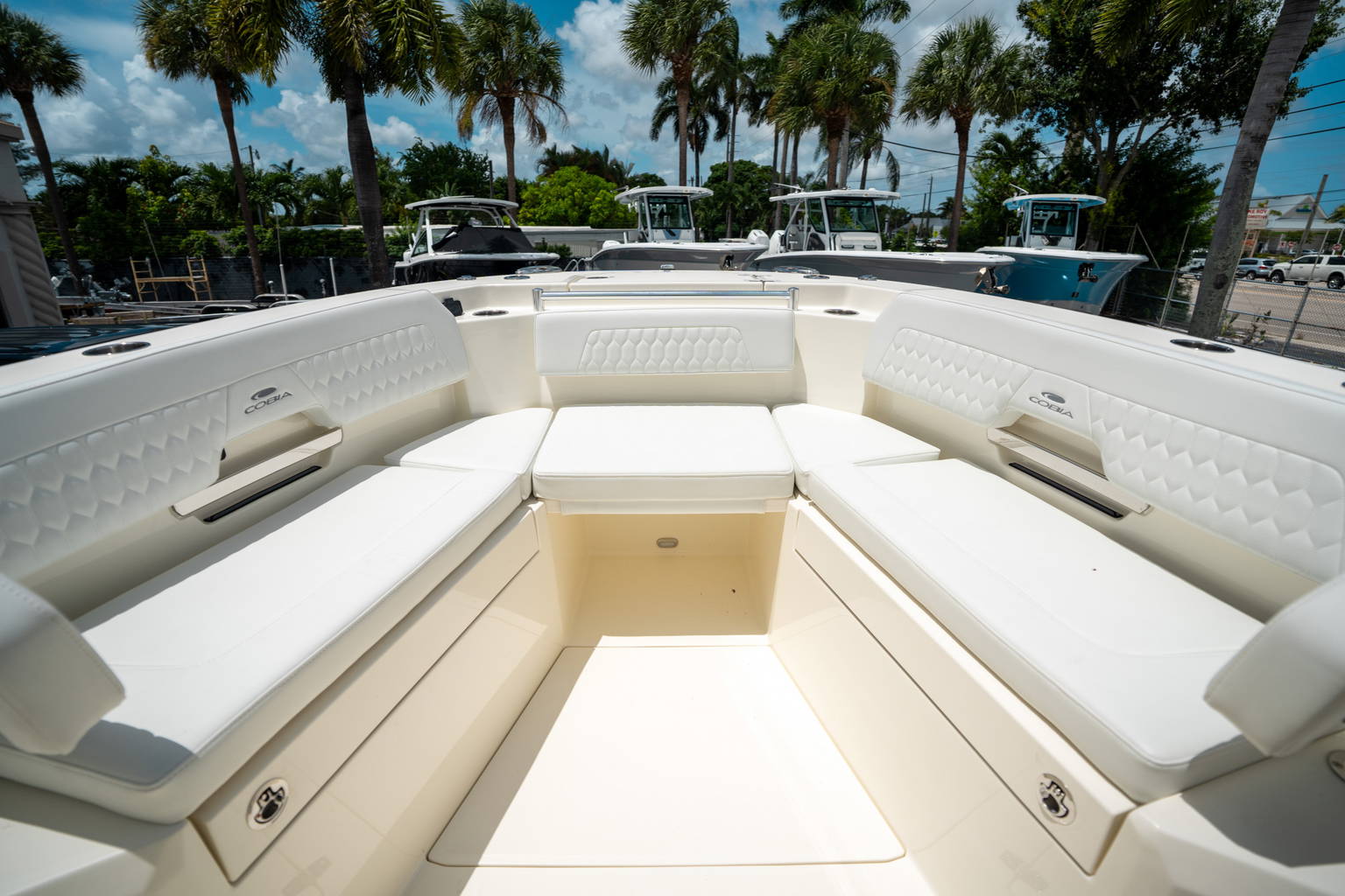 New 2025 Cobia 265 CC #G015 image 43