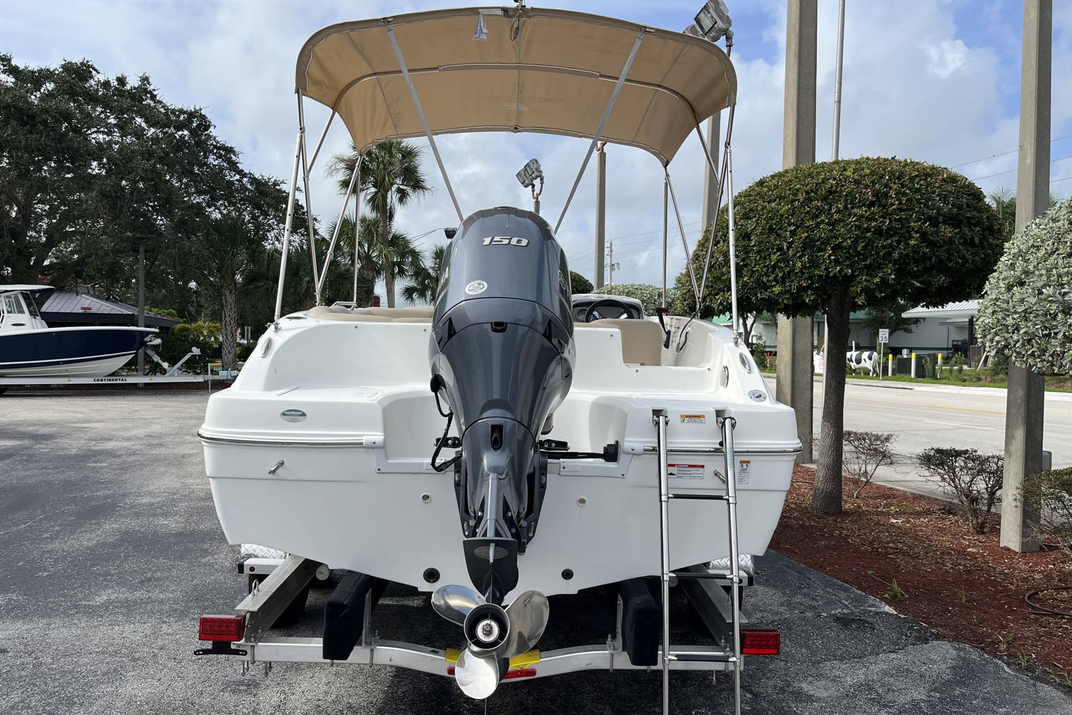 New 2023 Hurricane SunDeck Sport OB SS 188 OB #9141 image 5