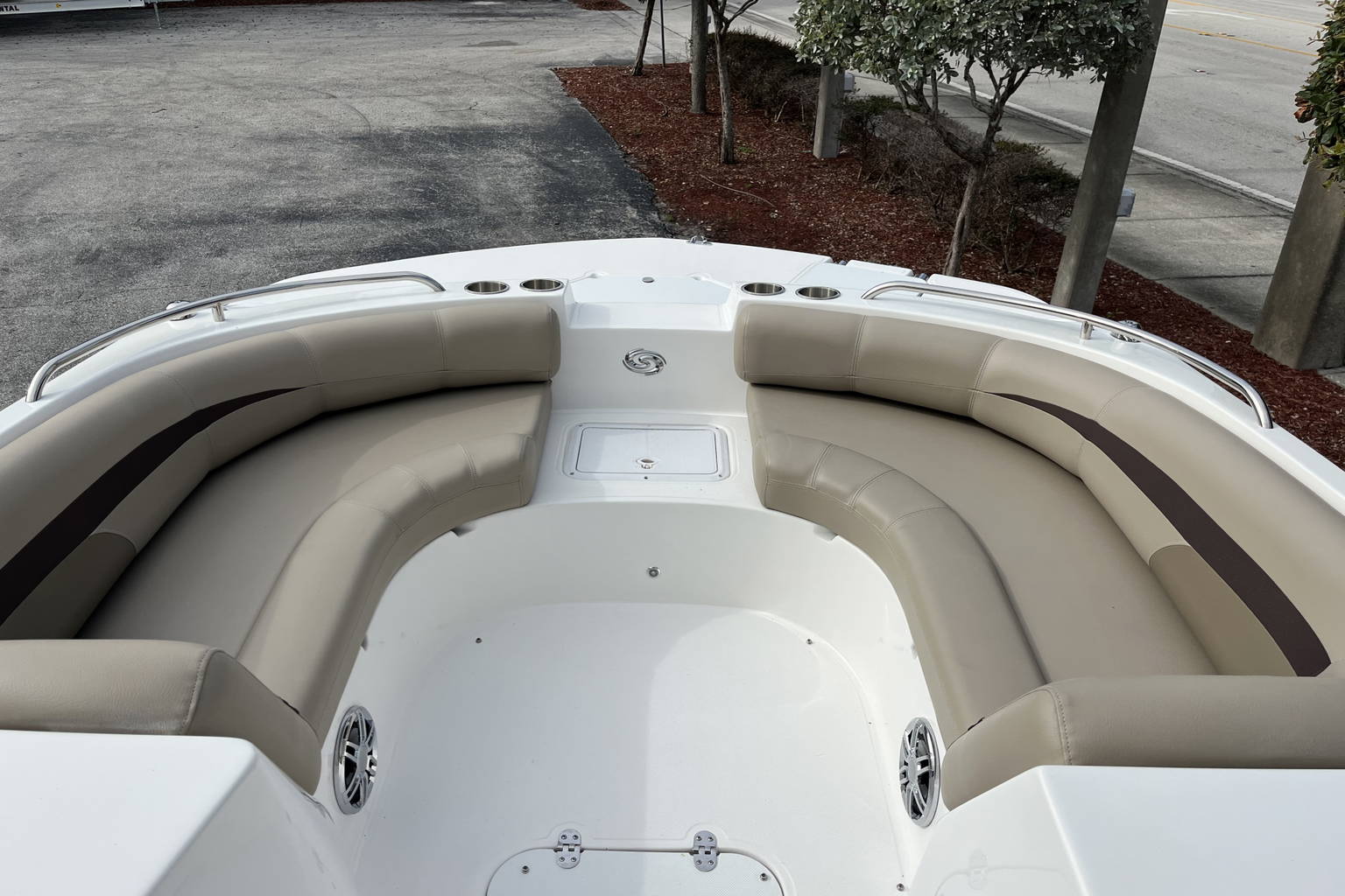 New 2023 Hurricane SunDeck Sport OB SS 188 OB #9141 image 12