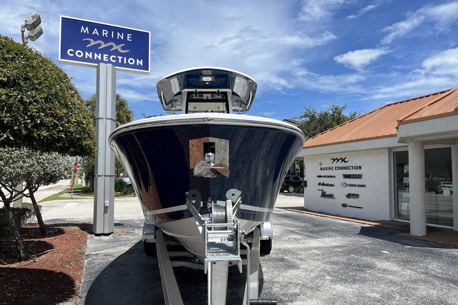 New 2025 Cobia 265 CC Open #H003 image 3
