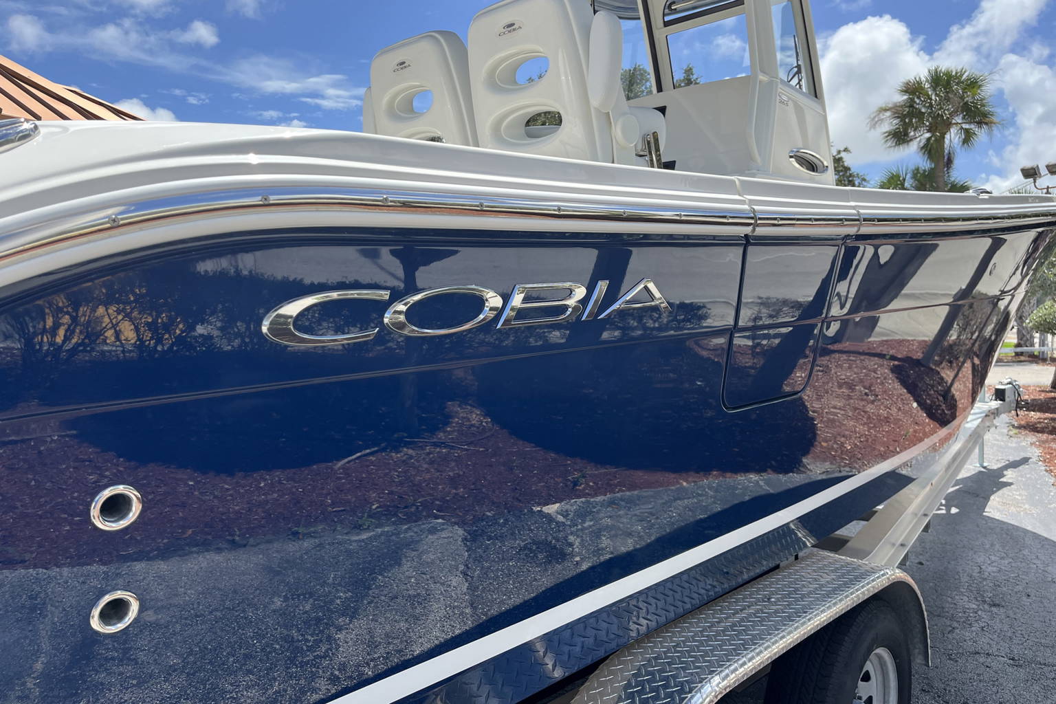 New 2025 Cobia 265 CC Open #H003 image 7
