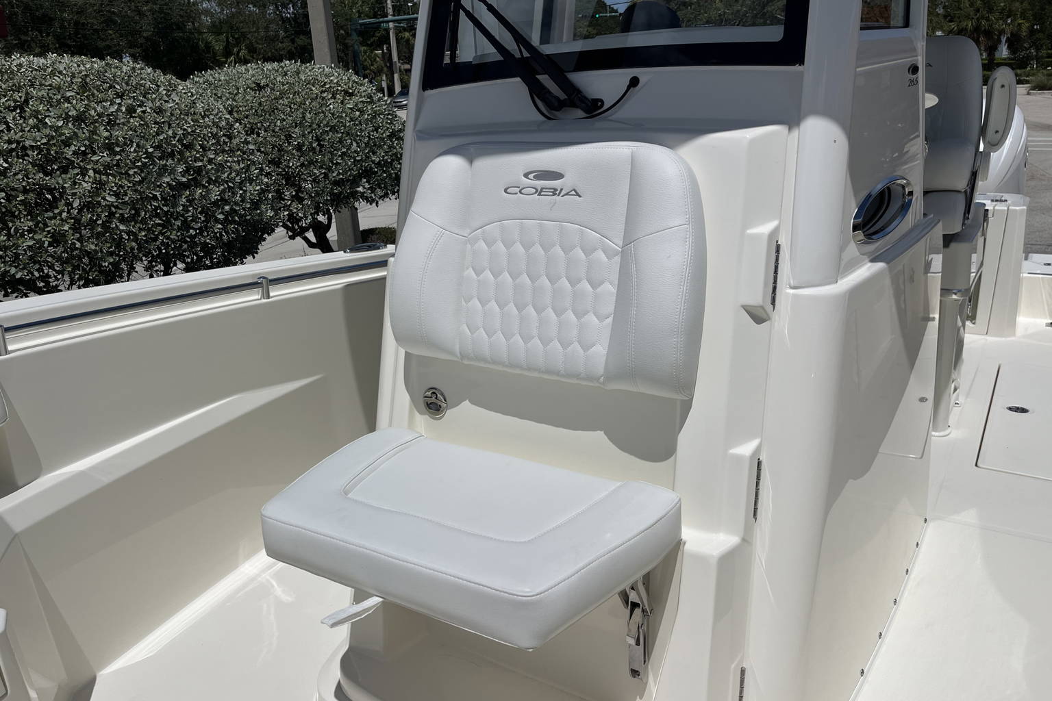 New 2025 Cobia 265 CC Open #H003 image 23