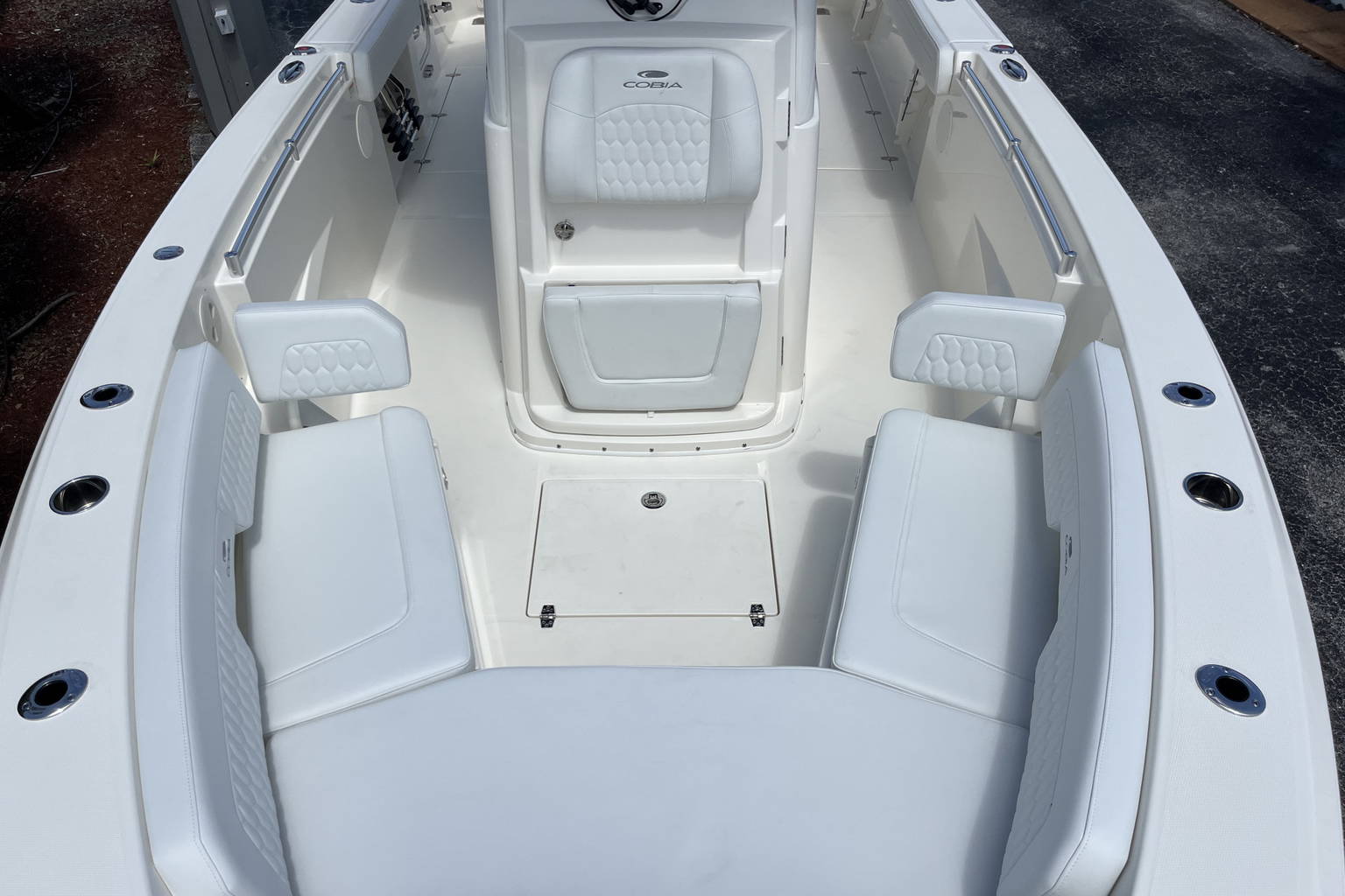 New 2025 Cobia 265 CC Open #H003 image 29