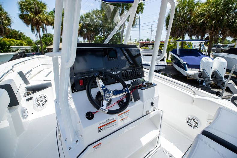 New 2023 Blackfin 252CC #D364 image 33
