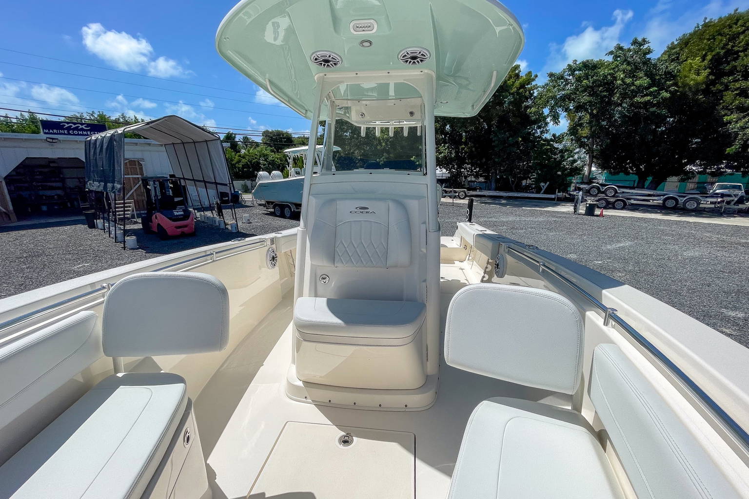 Used 2022 Cobia 262 #C039 image 21