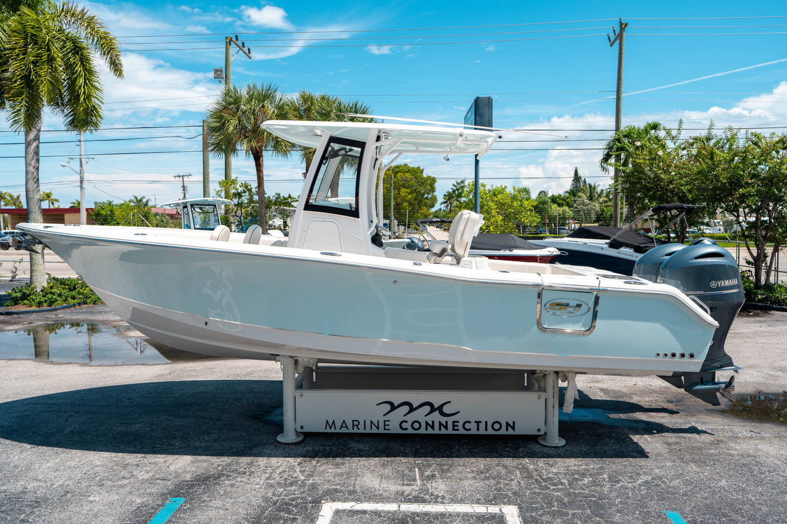 Used 2022 Sea Hunt Gamefish 25 #0560 image 5