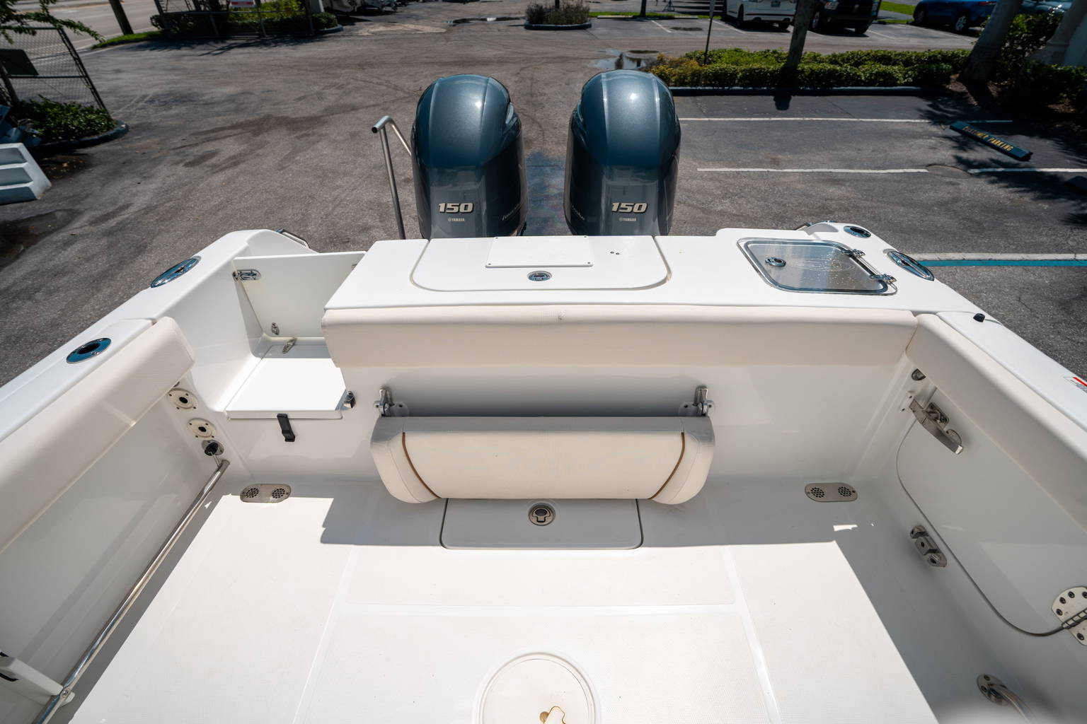 Used 2022 Sea Hunt Gamefish 25 #0560 image 11