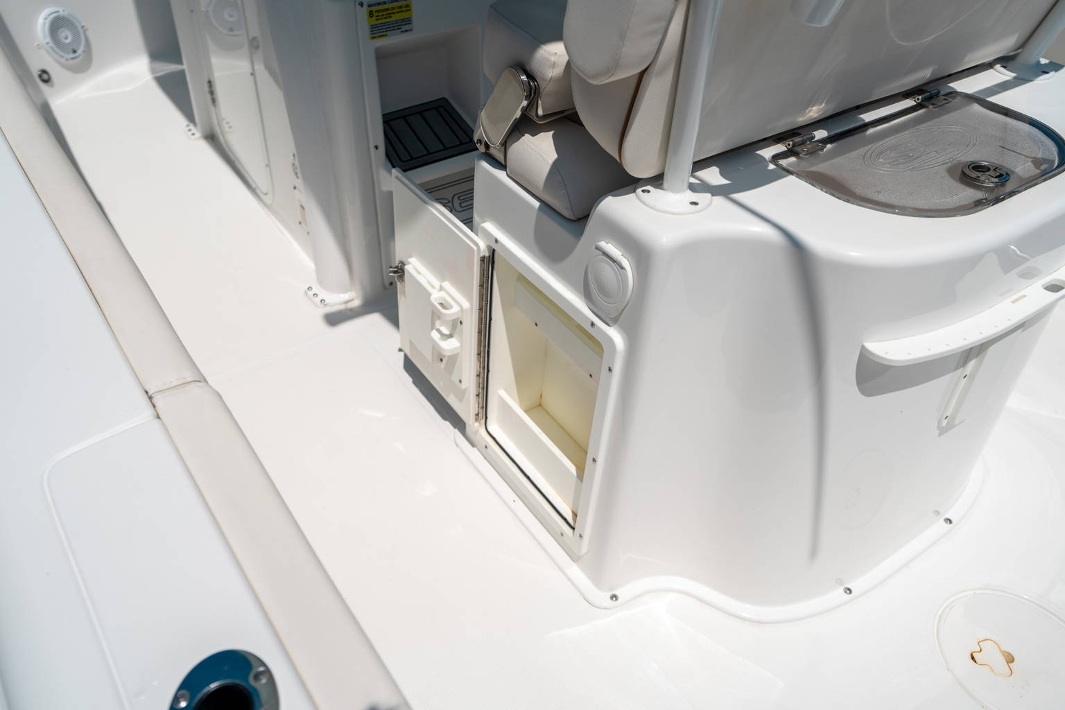 Used 2022 Sea Hunt Gamefish 25 #0560 image 21