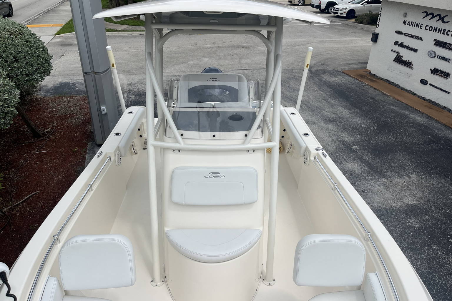 Used 2020 Cobia 220 CC #X090 image 24