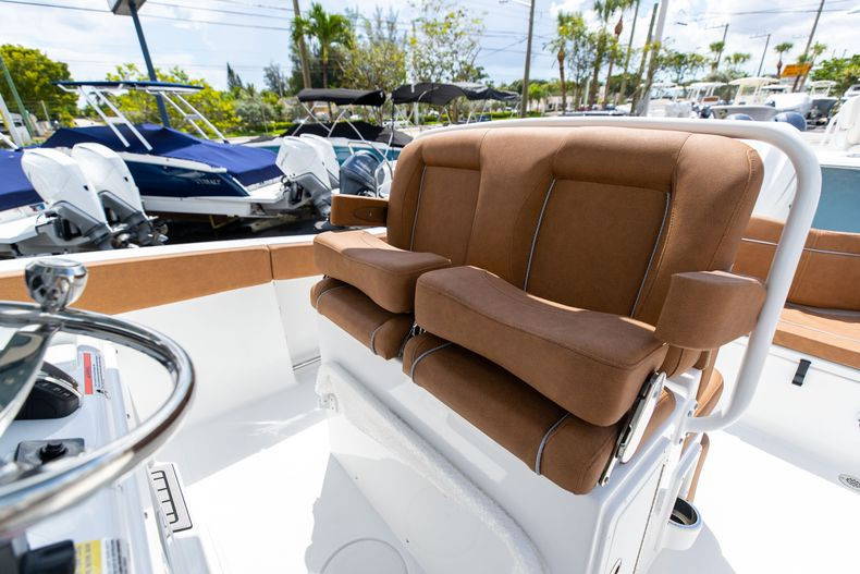 New 2023 Sea Hunt Ultra 255 SE #0282 image 34