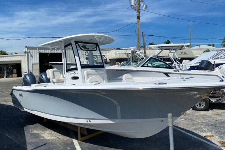 Main image of Sea Hunt Gamefish 25 in Fort Lauderdale, FL