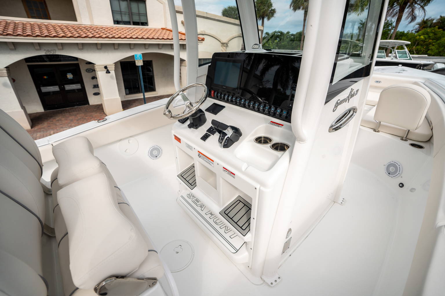 Alternative image of Sea Hunt Gamefish 27 FS in Vero Beach, FL