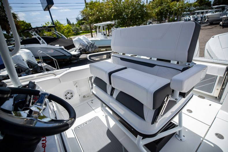 New 2023 Blackfin 252CC #D364 image 36