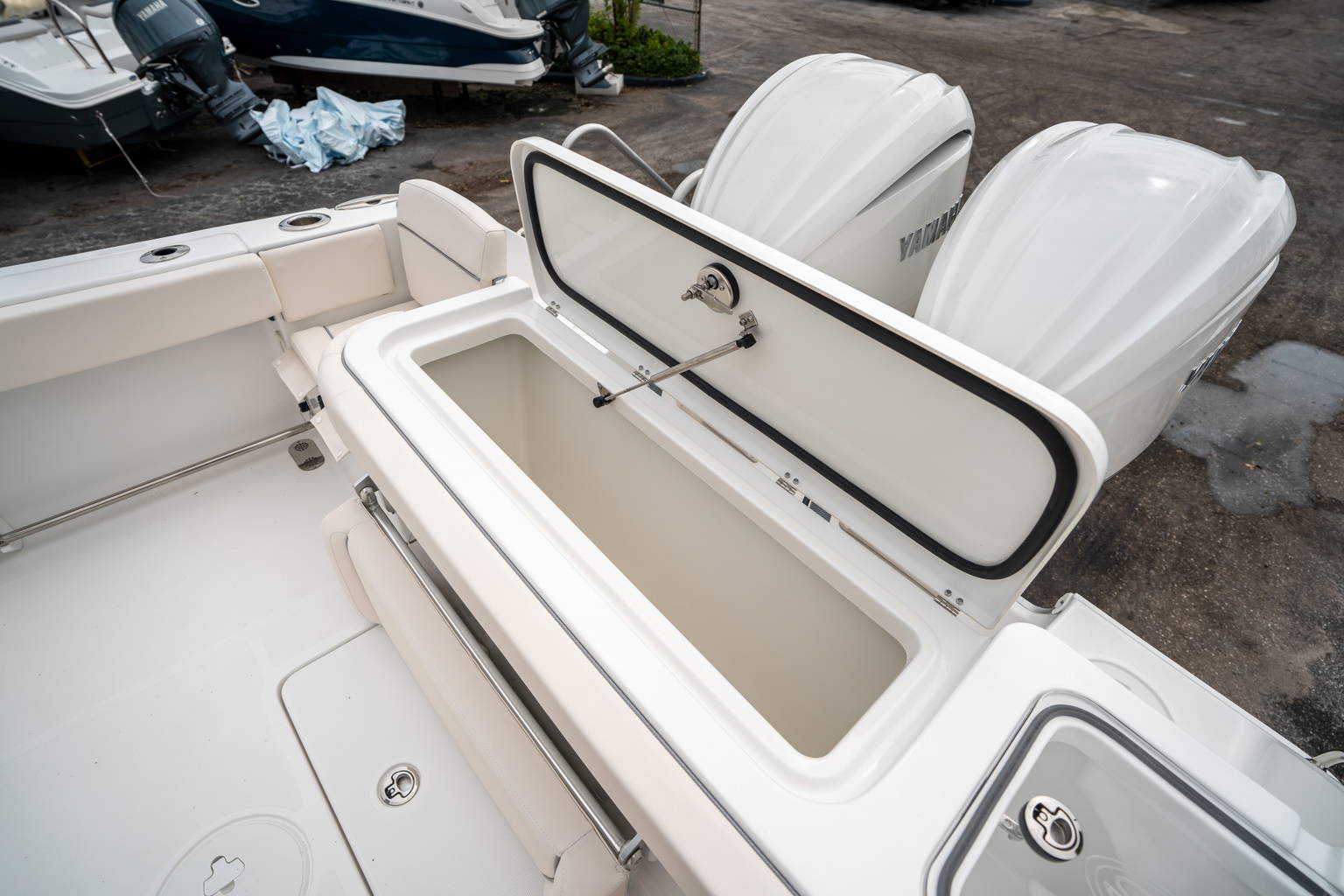 New 2025 Sea Hunt Gamefish 27 CB #0377 image 14