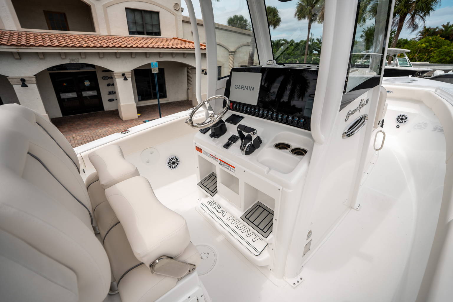 New 2025 Sea Hunt Gamefish 27 CB #0377 image 26