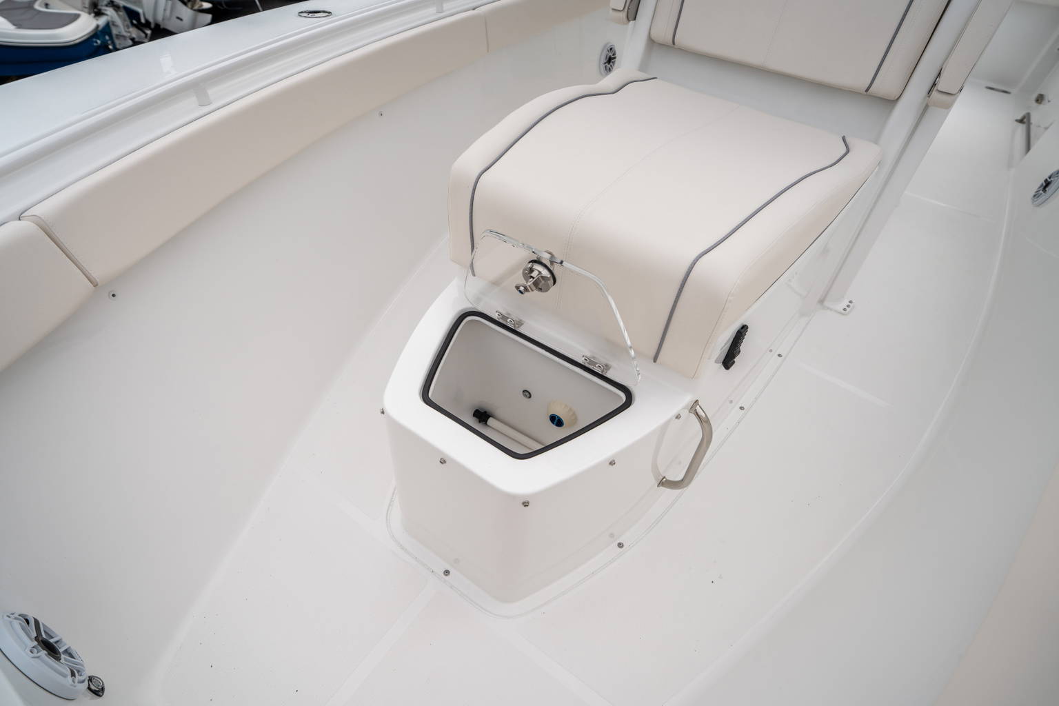 New 2025 Sea Hunt Gamefish 27 CB #0377 image 32