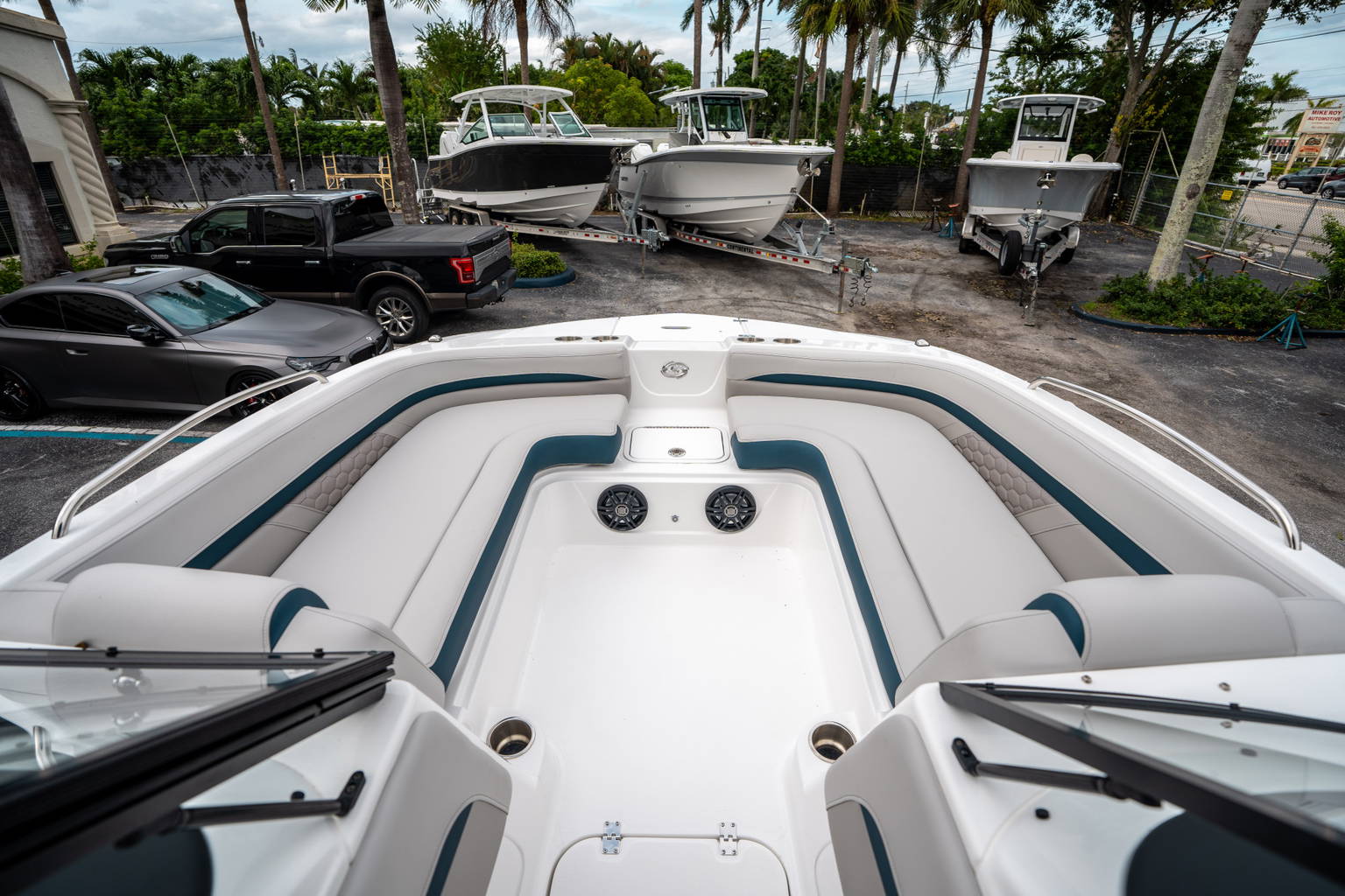 New 2025 Hurricane SunDeck 217 OB #8495 image 23