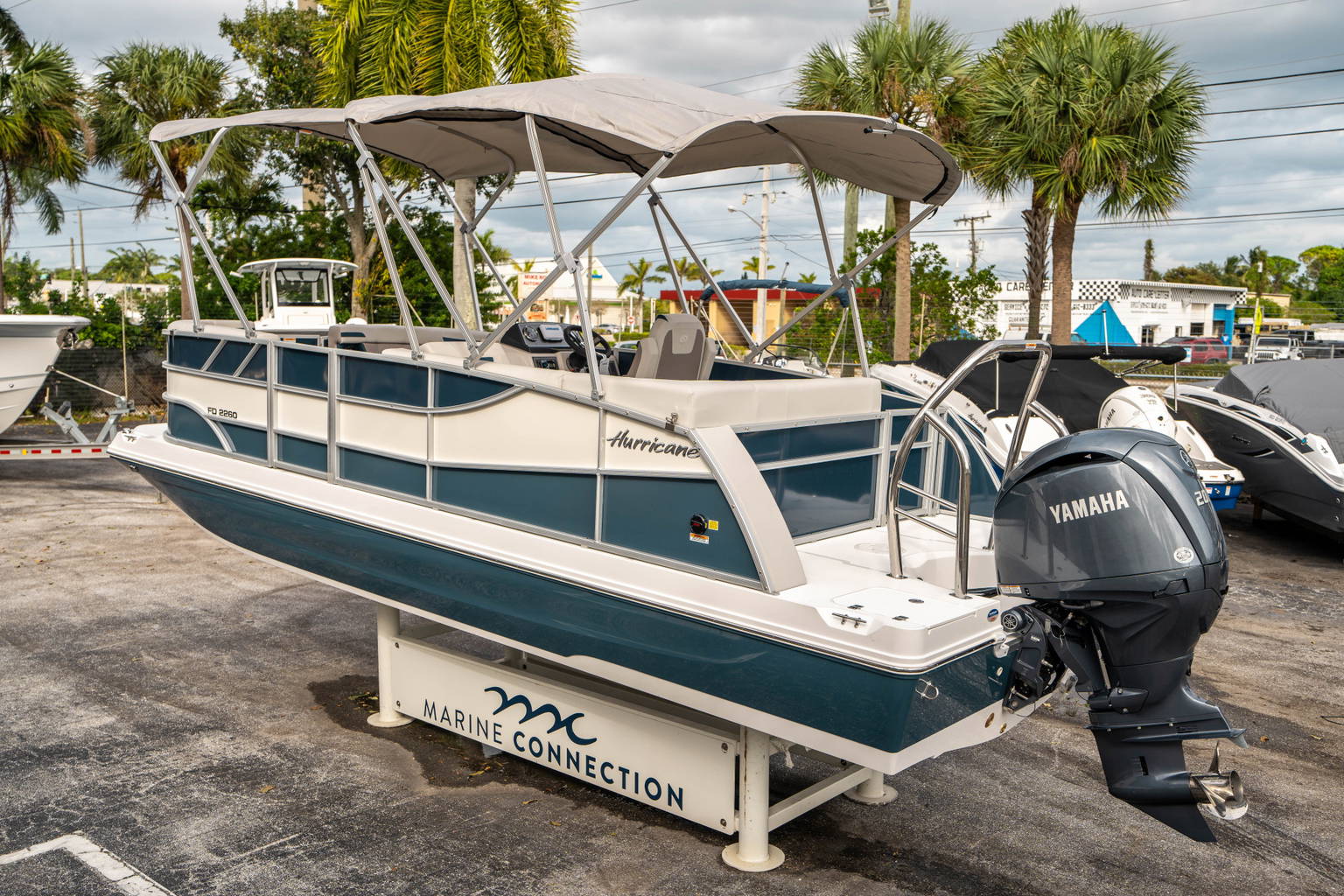 New 2025 Hurricane FunDeck 2260 OB #8496 image 4