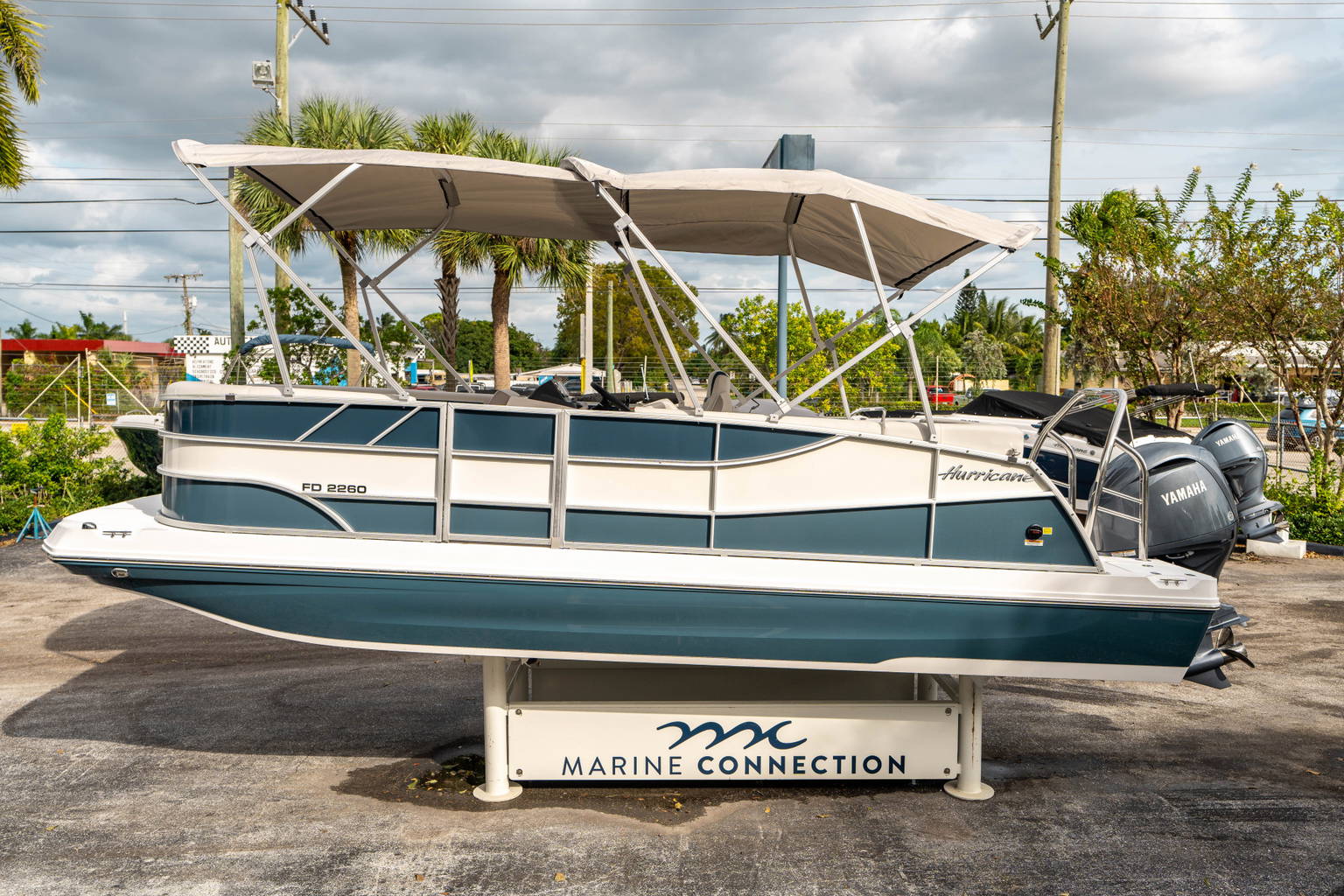 New 2025 Hurricane FunDeck 2260 OB #8496 image 5