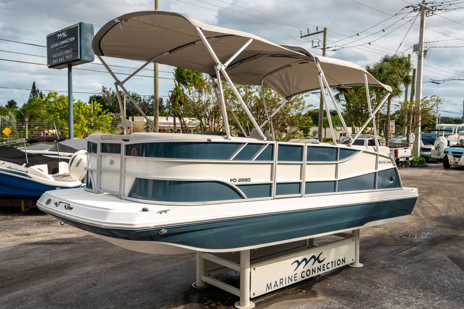 New 2025 Hurricane FunDeck 2260 OB #8496 image 6