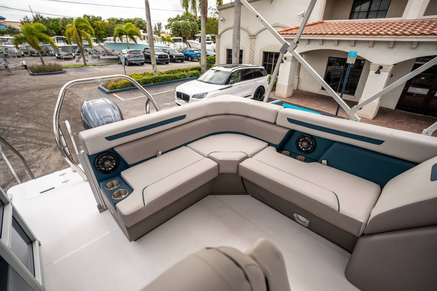 profort　船30-210 New Hurricane FunDeck 2260 OB Deck Boat boats for sale in
