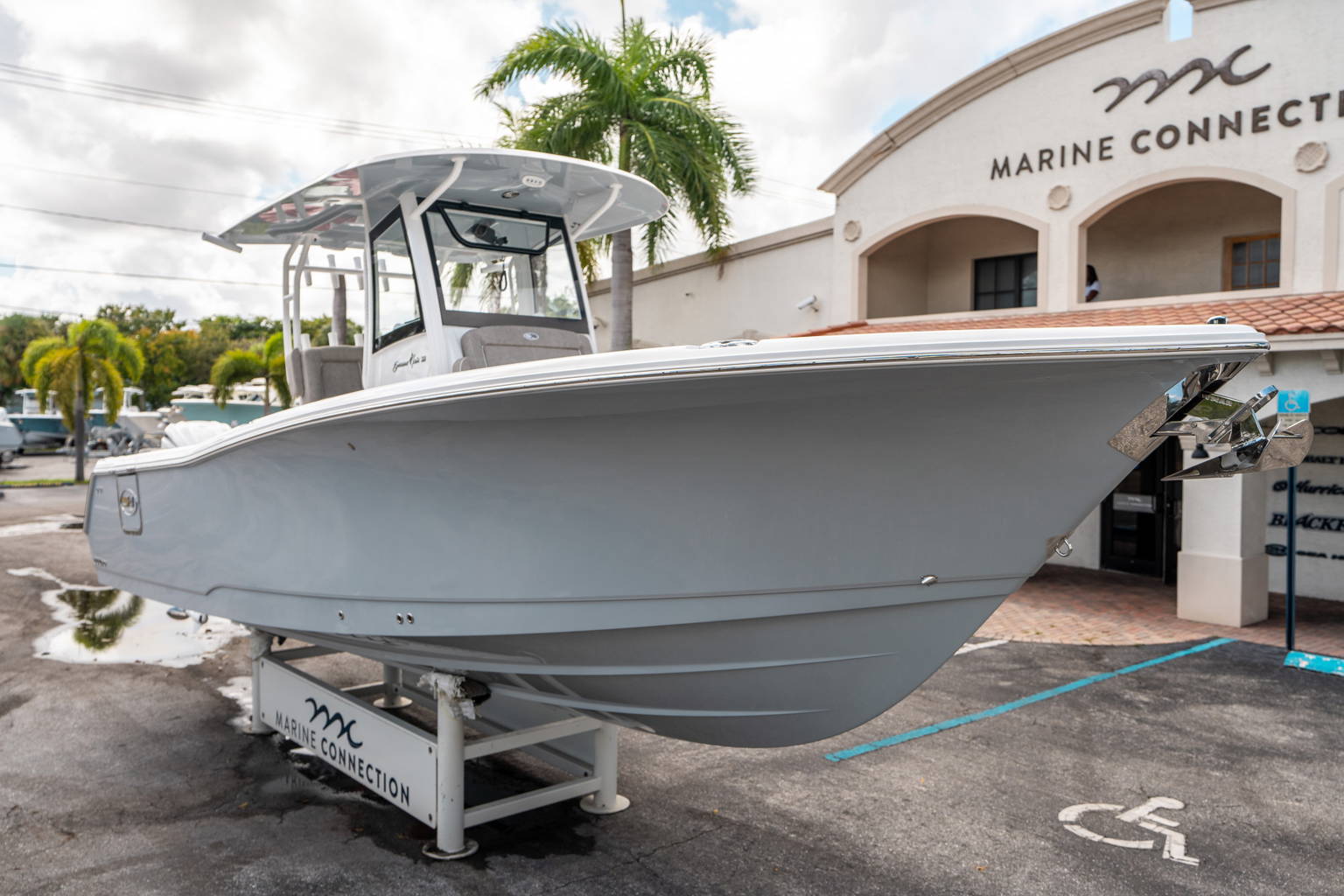 New 2025 Sea Hunt Gamefish 28 CB #0064 image 8