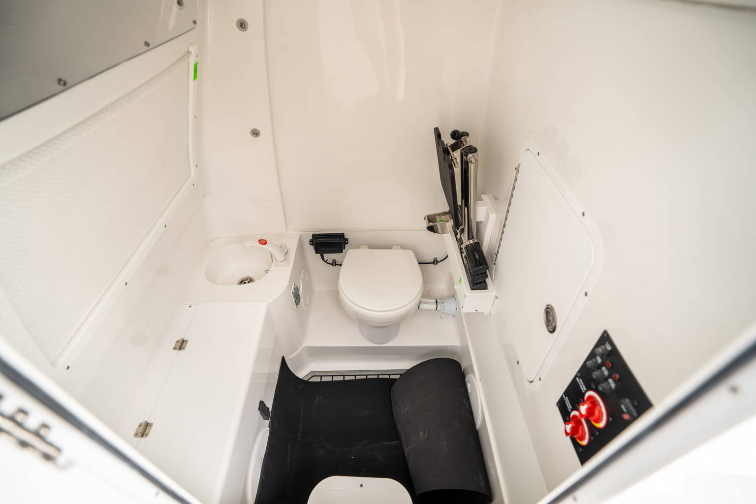 New 2025 Sea Hunt Gamefish 28 CB #0064 image 31