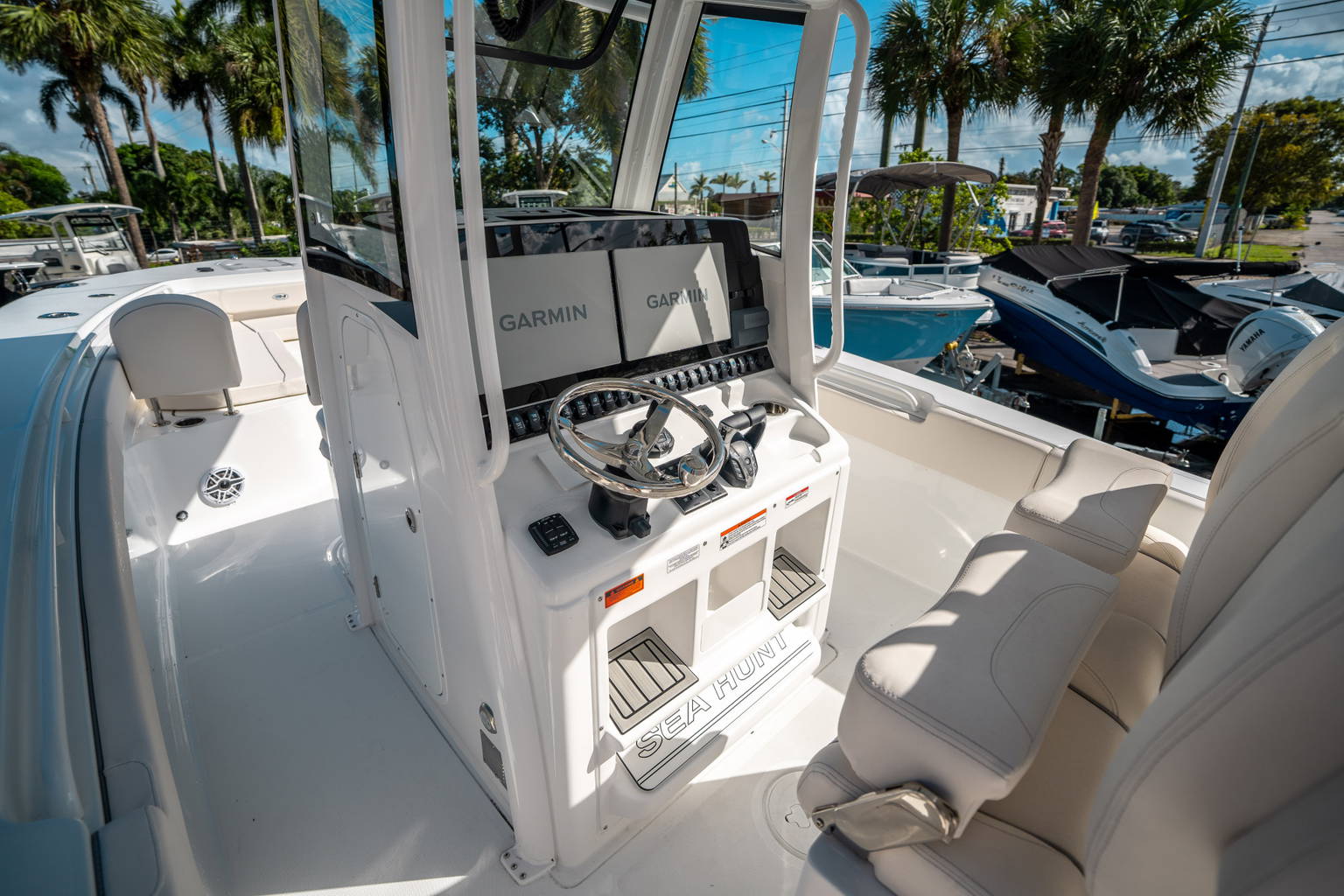 Alternative image of Sea Hunt Gamefish 30 FS in Vero Beach, FL