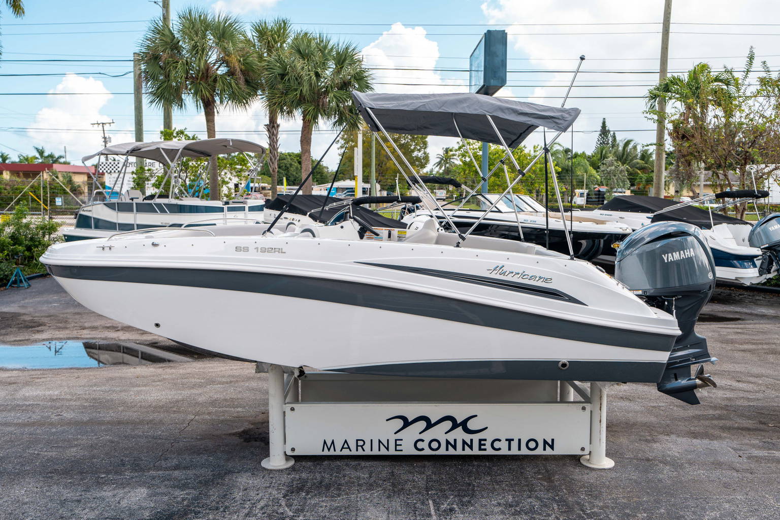 New 2025 Hurricane SunDeck Sport 192 RL OB #8504 image 5