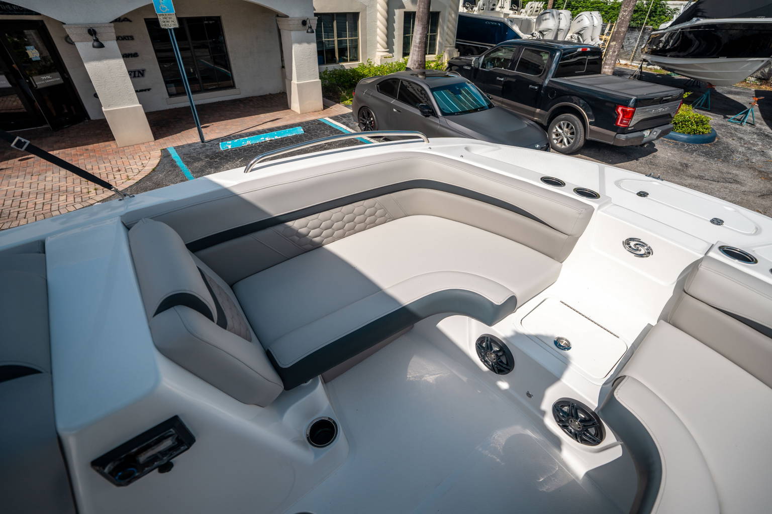 New 2025 Hurricane SunDeck Sport 192 RL OB #8504 image 24