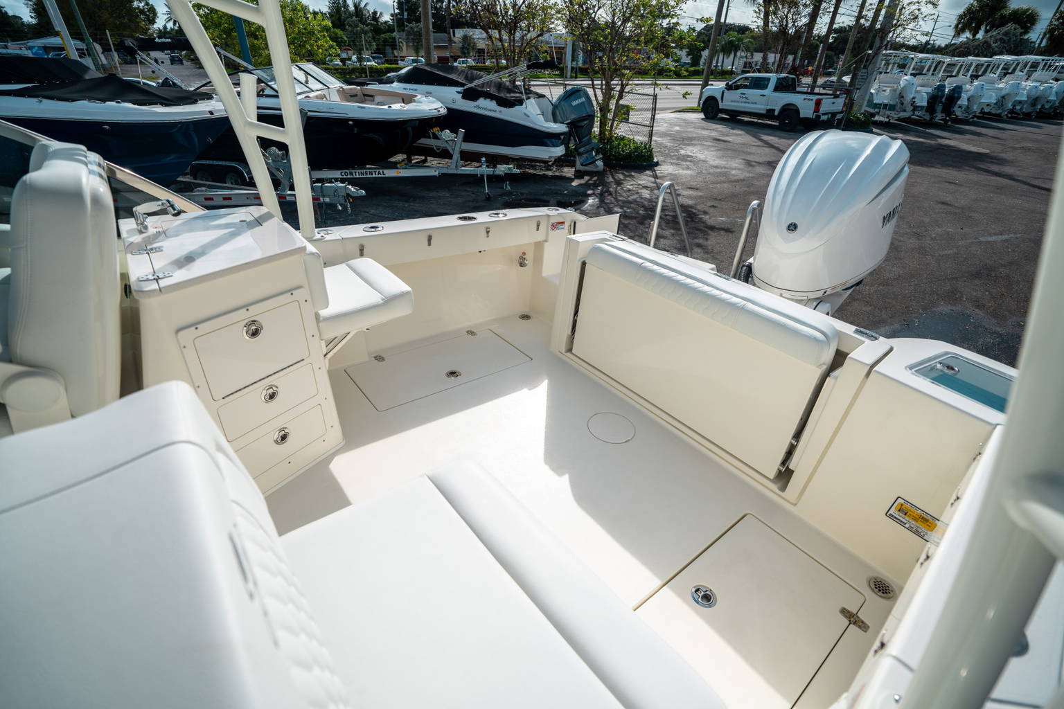 New 2025 Cobia 240 DC #E007 image 11