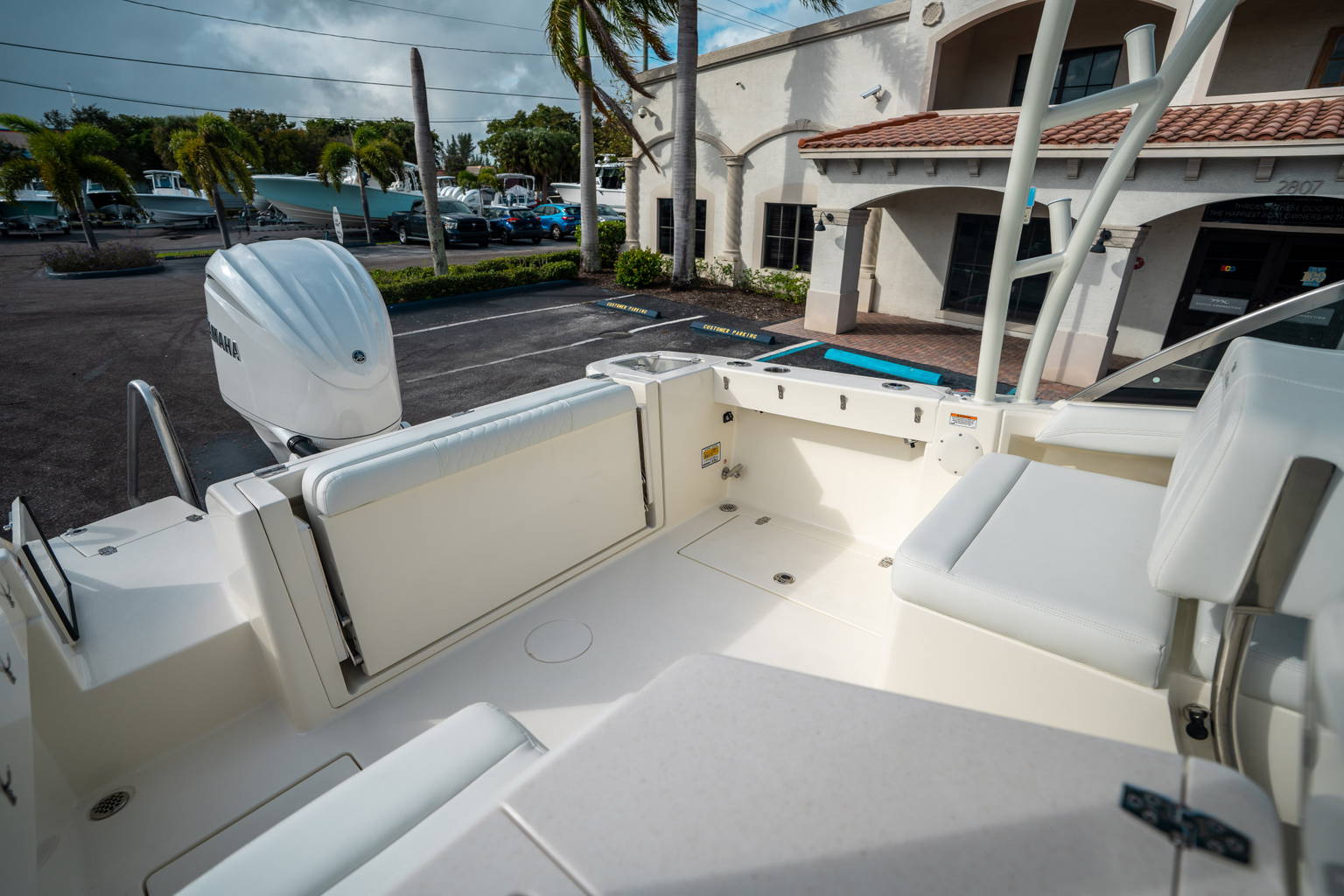 New 2025 Cobia 240 DC #E007 image 12