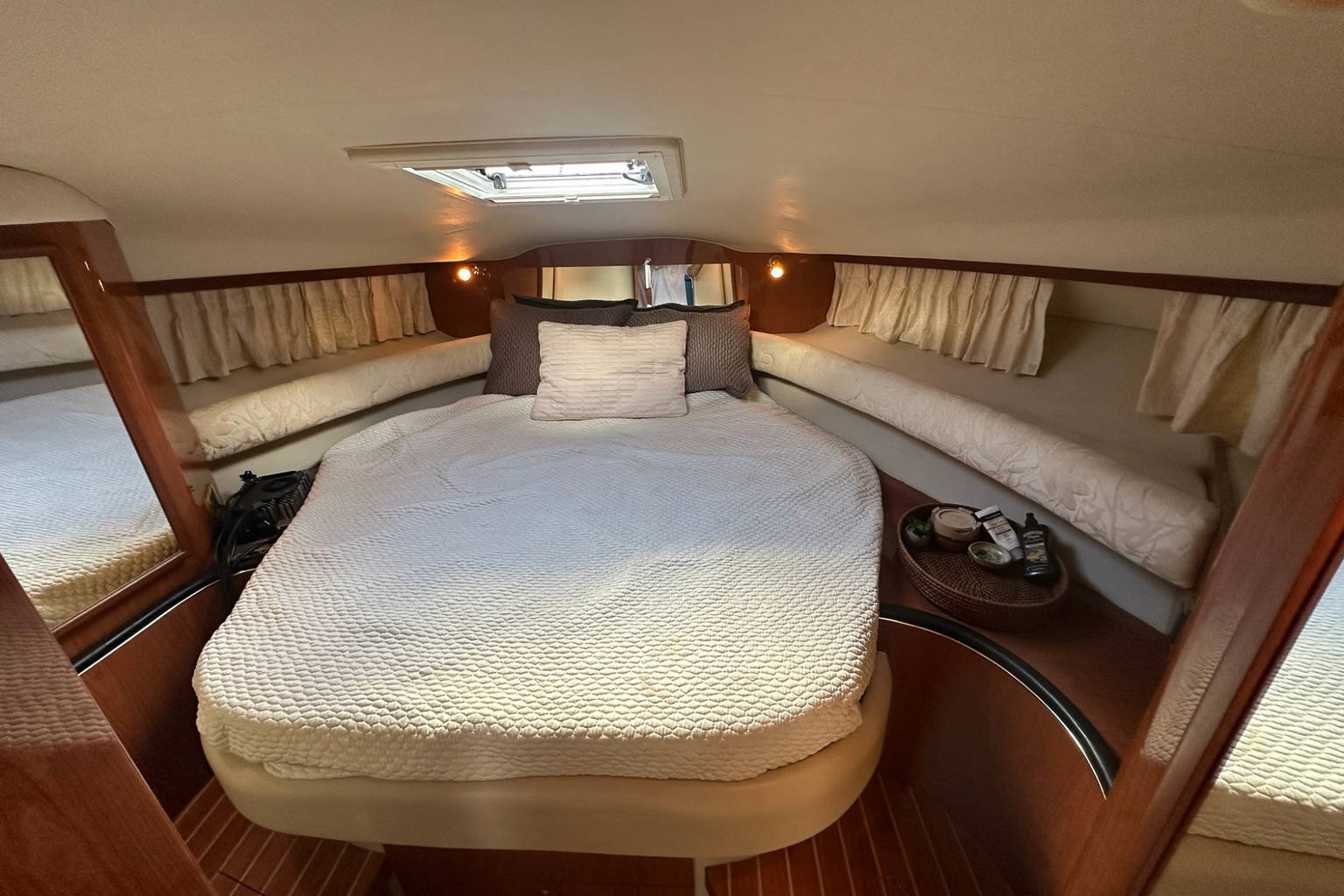 Used 1999 Sea Ray 400 Sundancer #7040 image 40