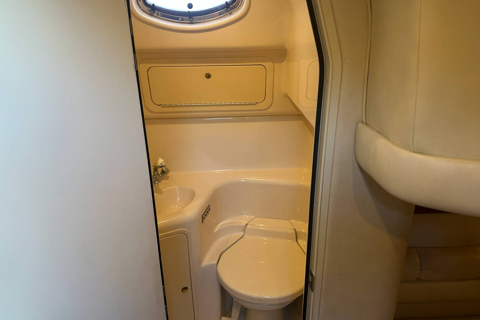 Used 1999 Sea Ray 400 Sundancer #7040 image 47