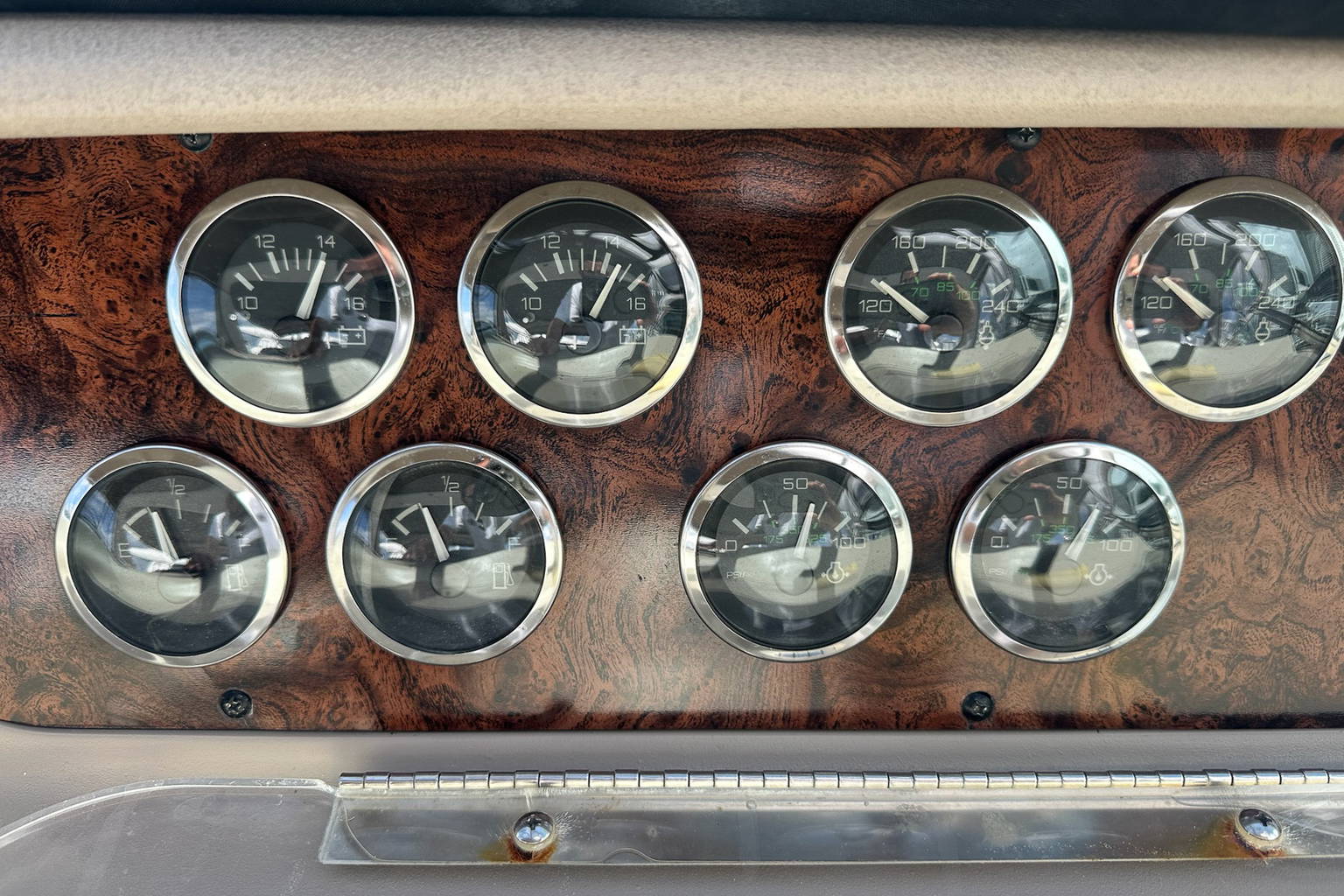 Used 1999 Sea Ray 400 Sundancer #7040 image 54