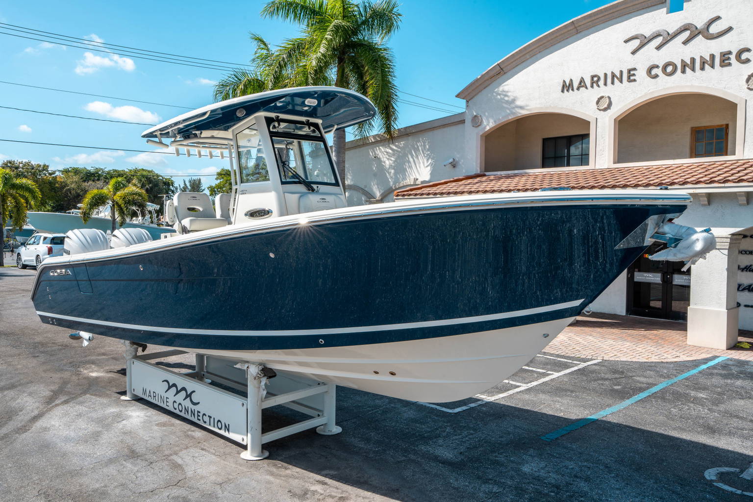 New 2025 Cobia 285 CC #J009 image 8