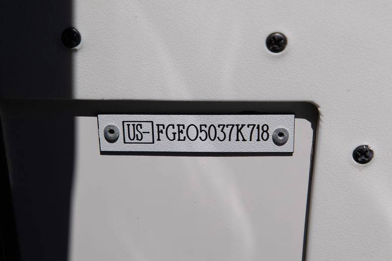 Used 2018 Cobalt 25SC #5037 image 44