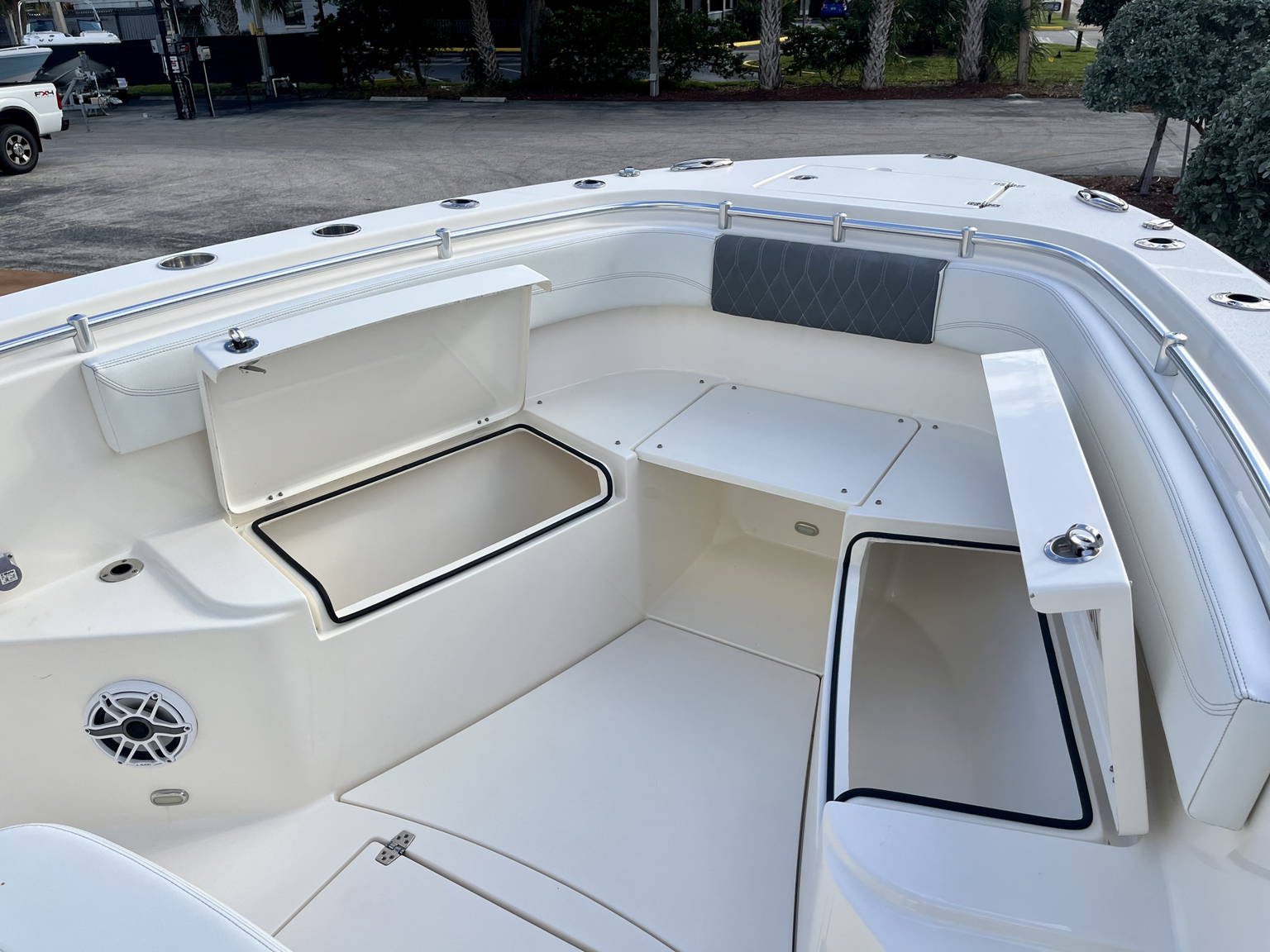 Alternative image of Cobia 280 CC in Vero Beach, FL