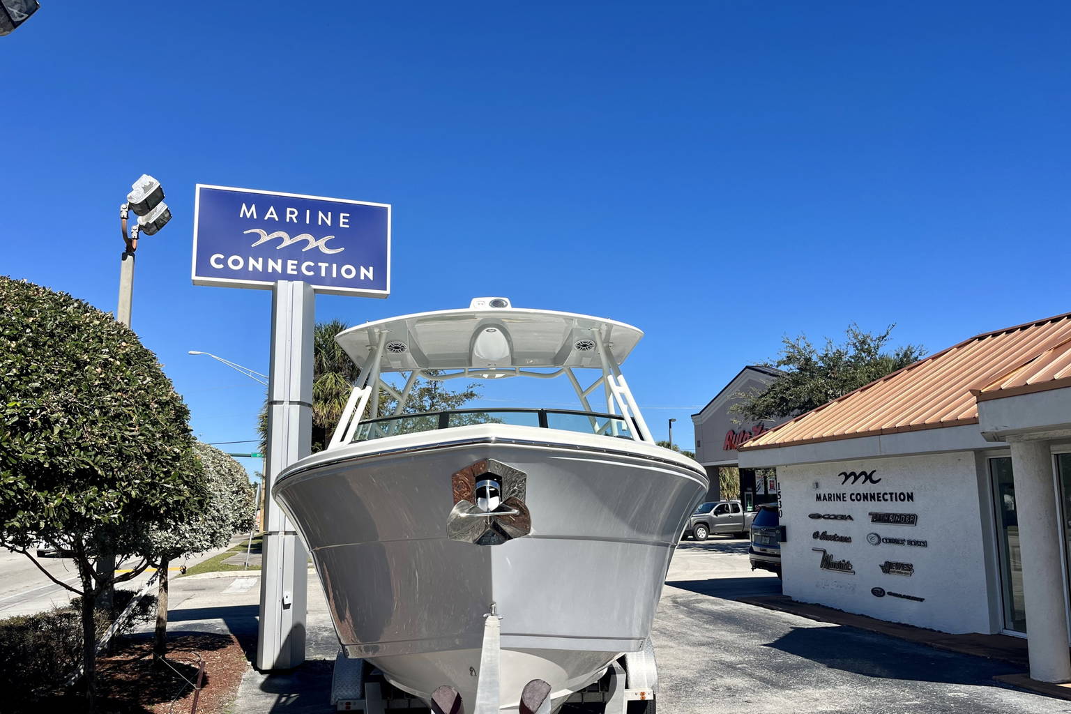 New 2025 Cobia 240 DC #E005 image 3
