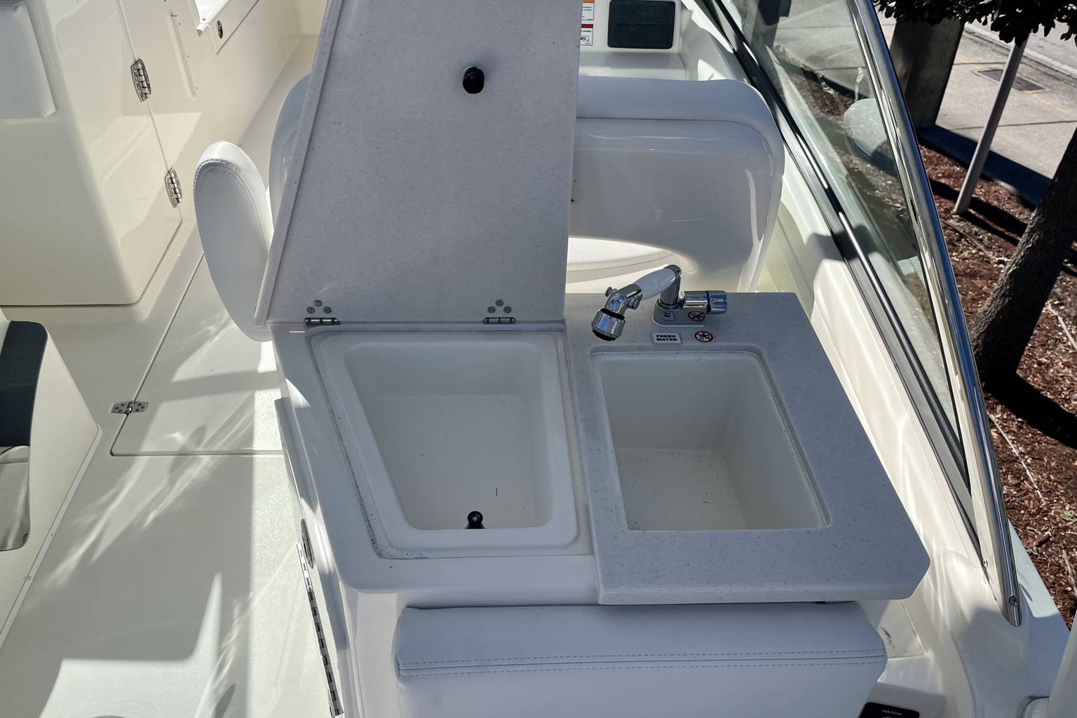 New 2025 Cobia 240 DC #E005 image 11