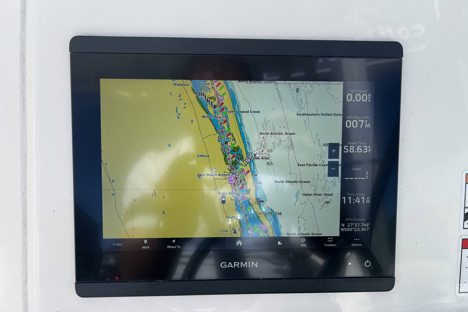 New 2025 Cobia 240 DC #E005 image 18