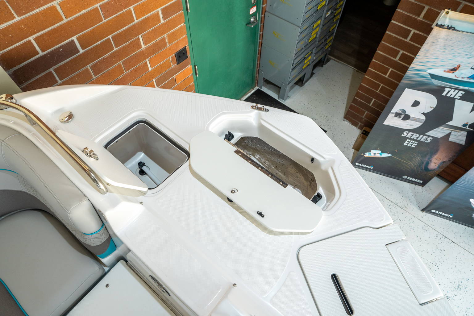 New 2025 Hurricane SunDeck 2486 OB #8511 image 28