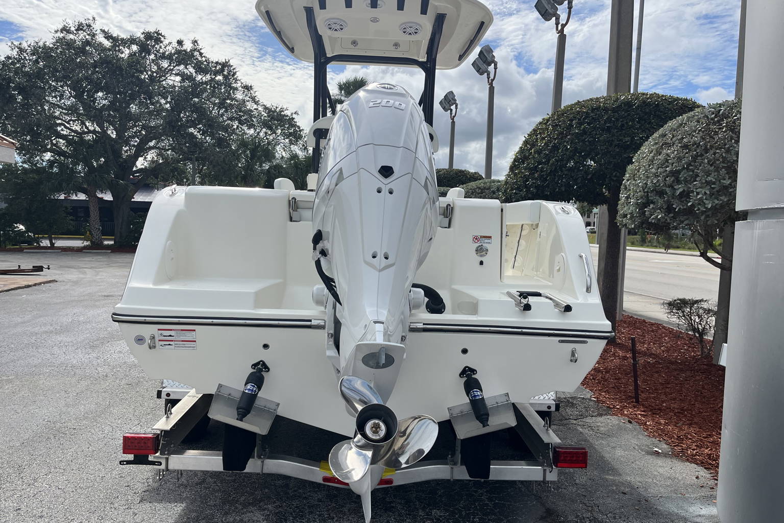 New 2025 Cobia 220 CC #X017 image 5