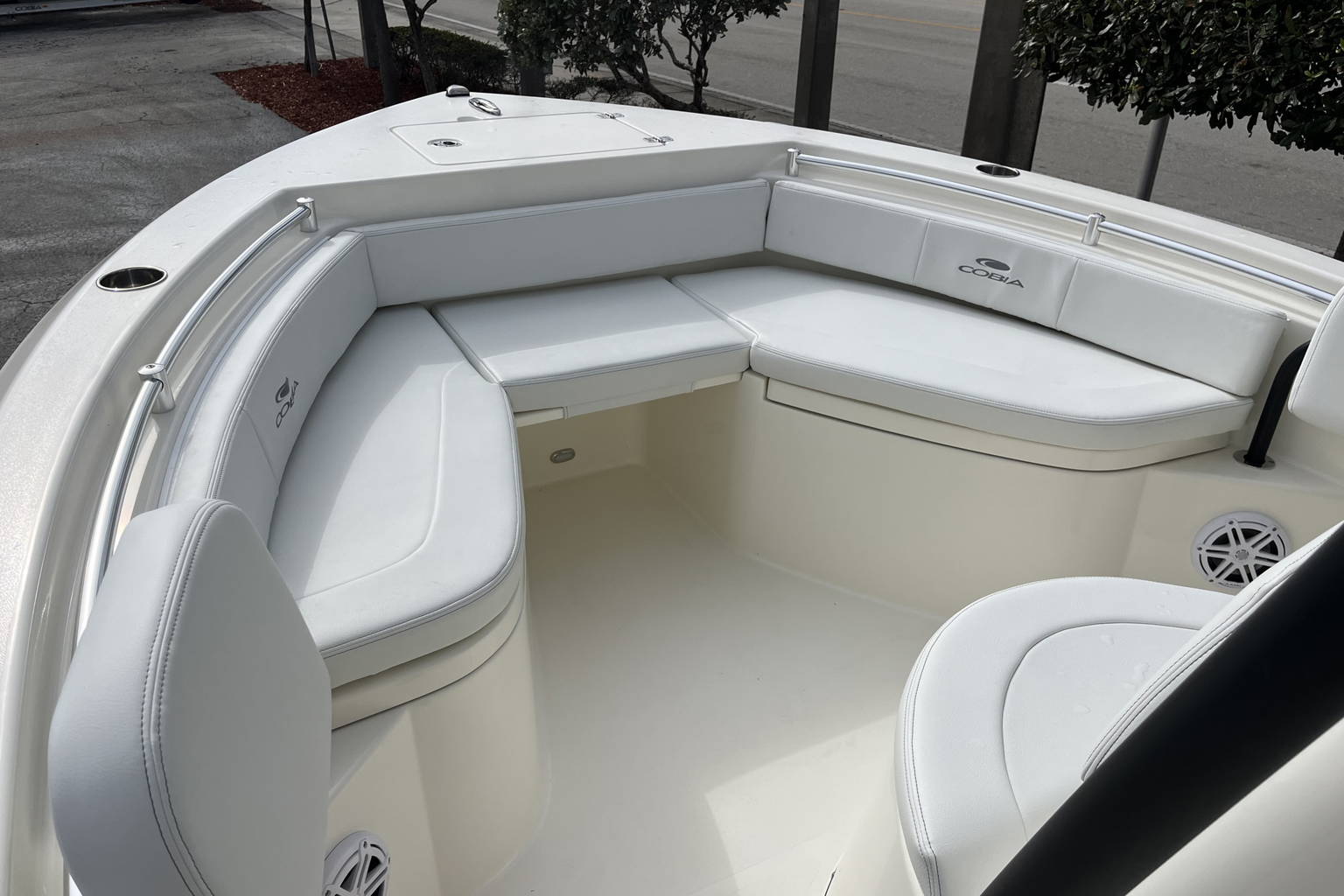 New 2025 Cobia 220 CC #X017 image 13