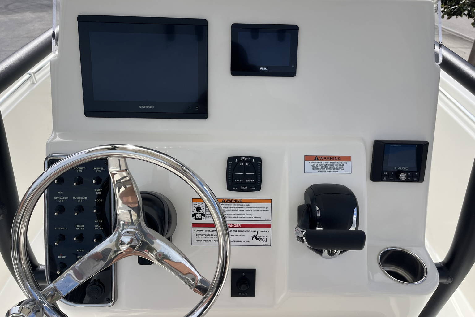 New 2025 Cobia 220 CC #X017 image 23