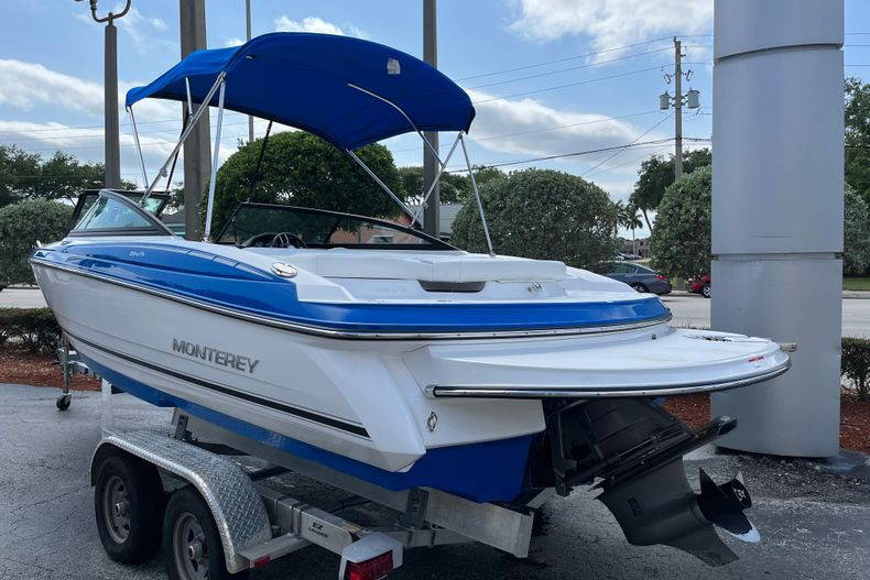 Used 2018 Monterey 224 FS #D965 image 4