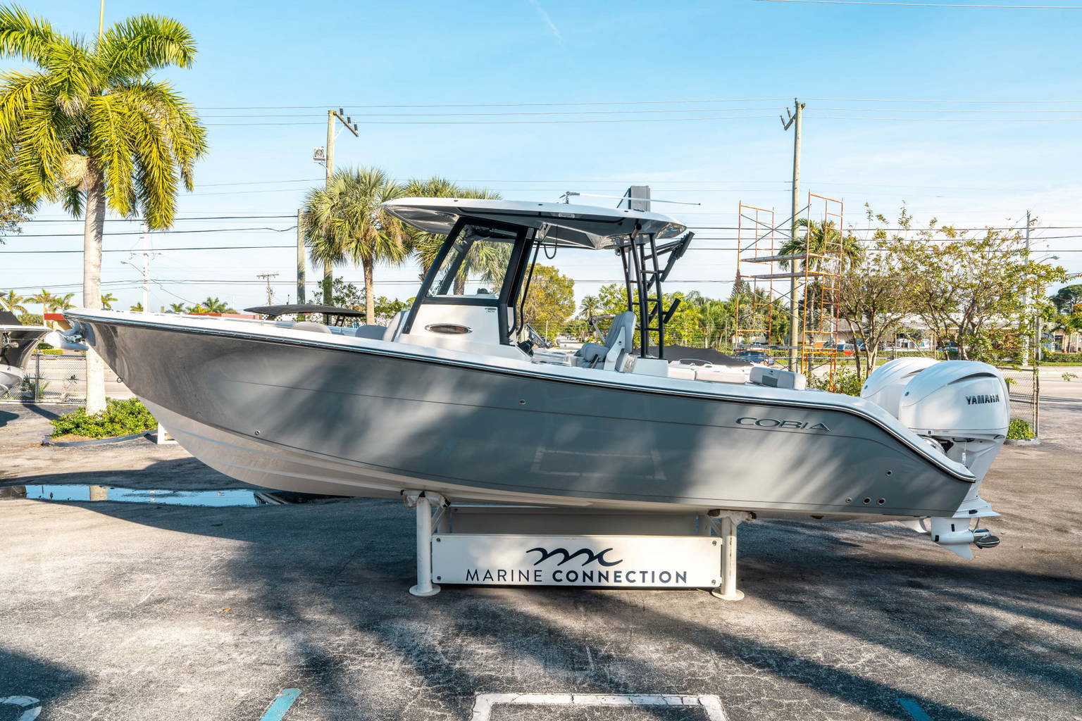 New 2025 Cobia 301 CC #Z010 image 5