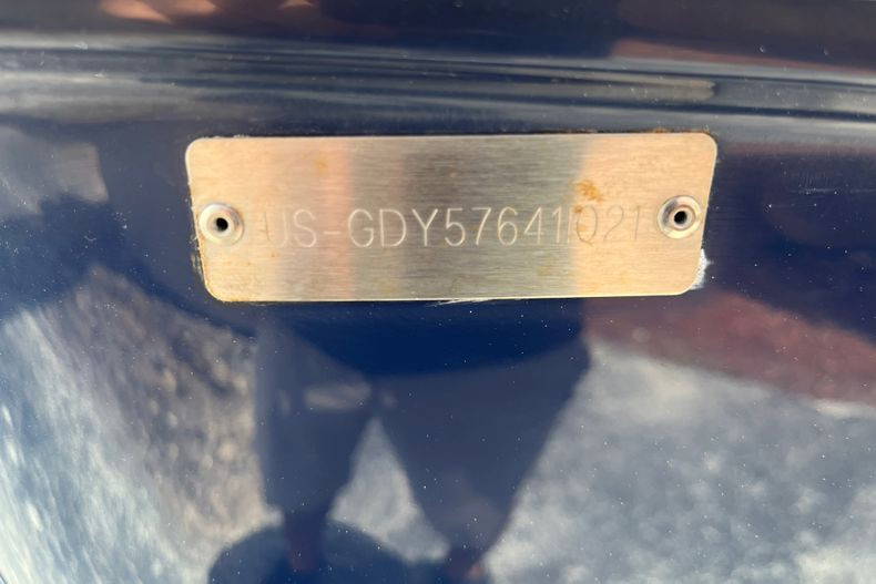 Used 2021 Hurricane SunDeck SD 2486 OB #7641 image 7