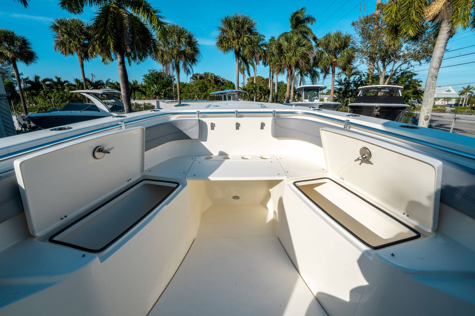 New 2025 Cobia 301 CC #Z010 image 41