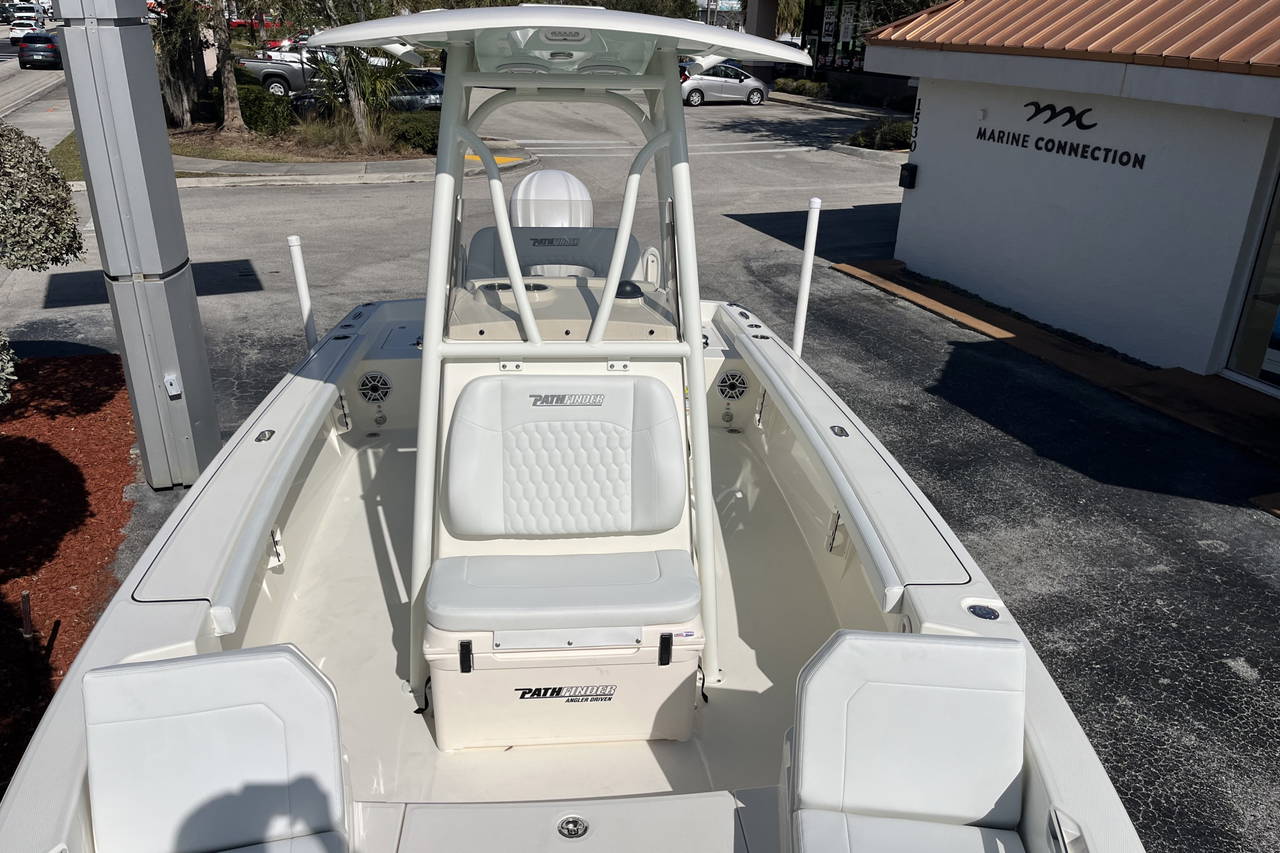 Alternative image of Pathfinder 2400 TRS in Fort Lauderdale, FL